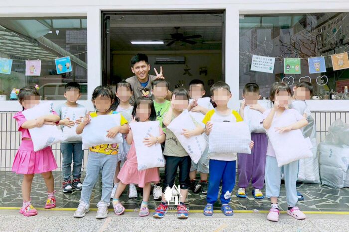 午安枕 幼兒園 滿庭芳